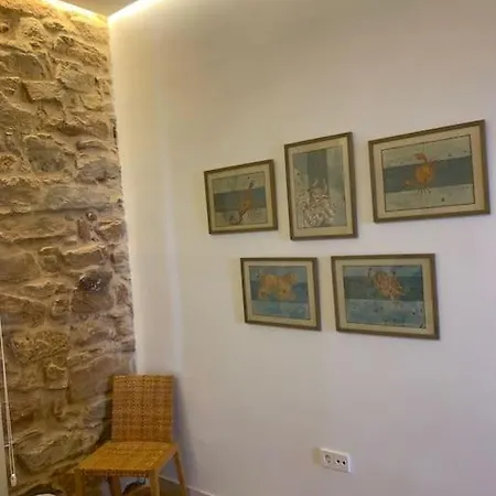Casa Del Parroco 拉卡罗利纳